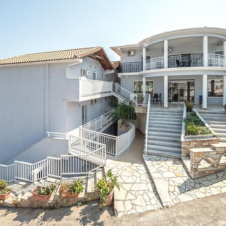 Christina Apartments Planos Exterior foto
